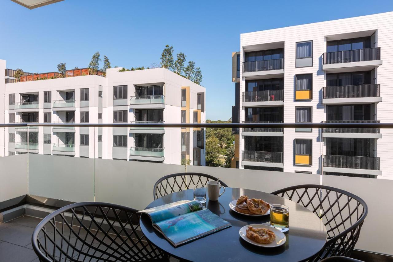 Meriton Suites Coward Street, Mascot Sydney Eksteriør billede The proposed apartment complex